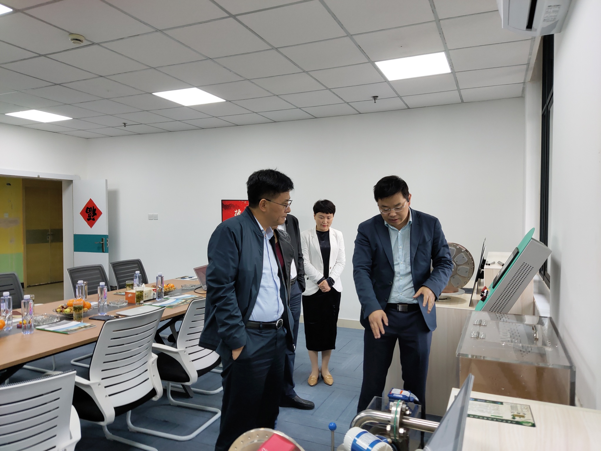 合肥市高新區(qū)管委會(huì)領(lǐng)導(dǎo)一行走訪調(diào)研安徽沃弗電力科技有限公司