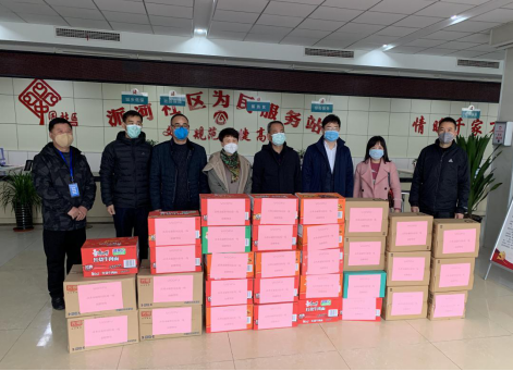 齊心協(xié)力,眾志成城抗