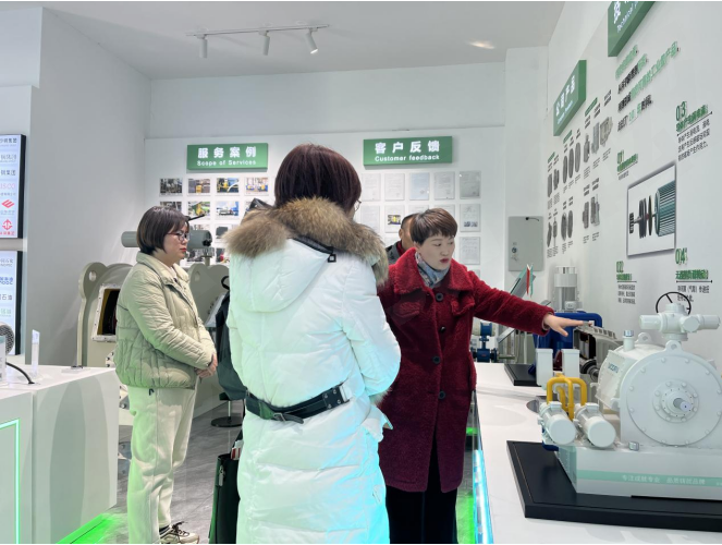 新華社一行來沃弗永磁科技開展“數(shù)字礦山及節(jié)能安全融合發(fā)展”主題調(diào)研工作